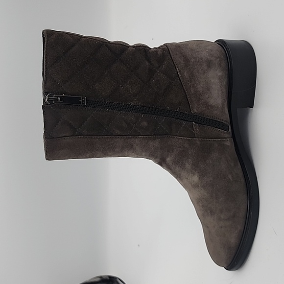 AQUATALIA Taupe/Gray-Brown Suede Mid-calf Boots with Diamond Quilting Detail, 7 - Picture 6 of 6